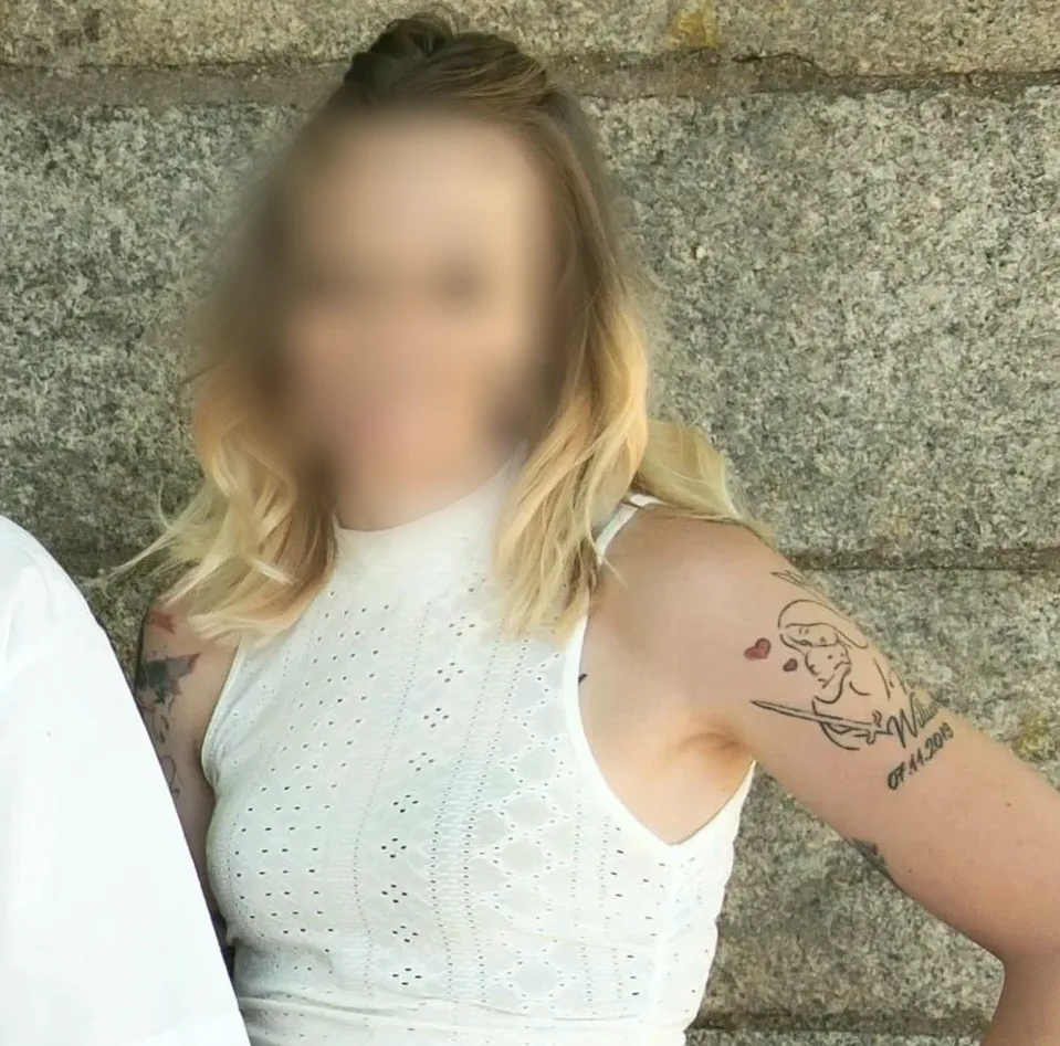 Lea, 32